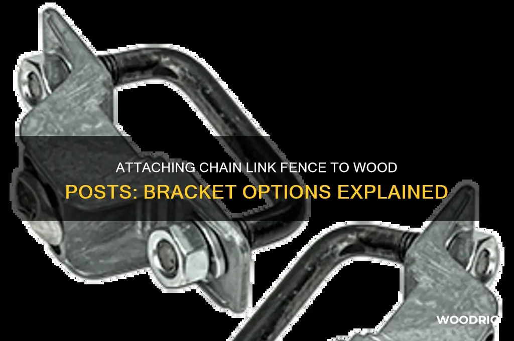 are there brackets to attach chainlink fence to wood post