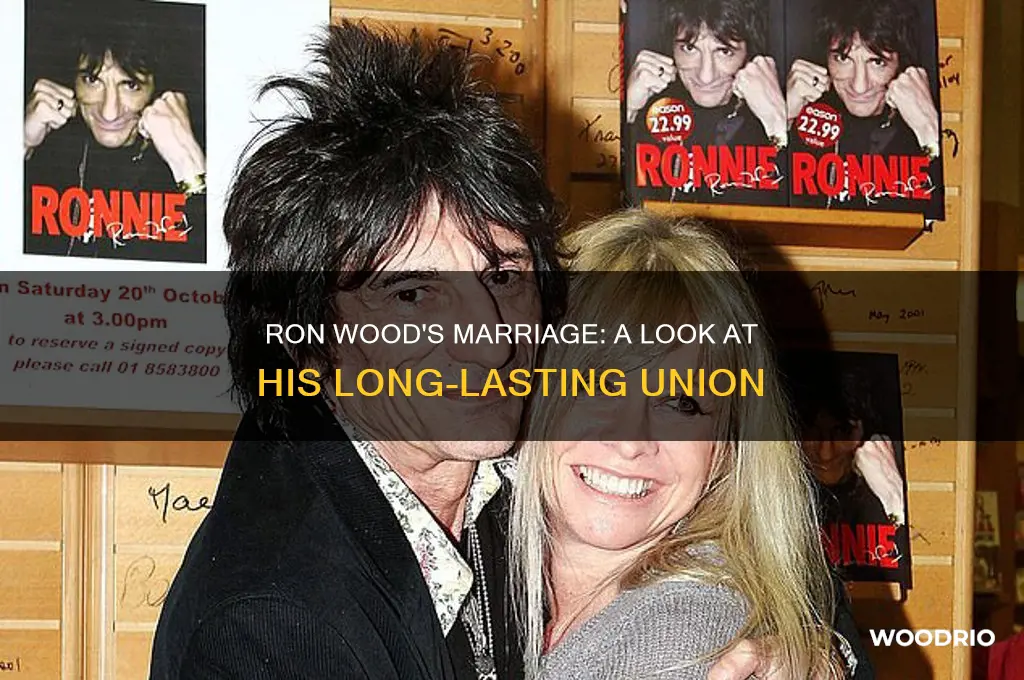 how long has ron wood been married