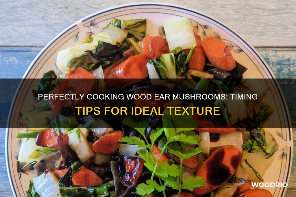 how long need to cook wood ear