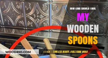 Boiling Wooden Spoons: Optimal Time for Safe and Clean Utensils
