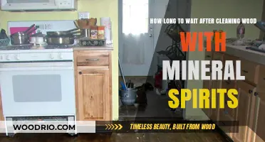 Mineral Spirits Wood Cleaning: Optimal Waiting Time for Perfect Results