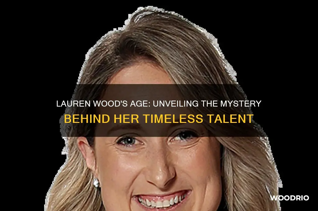 how old is lauren wood