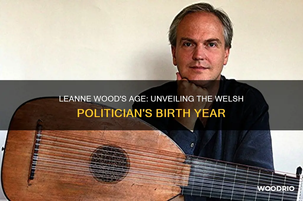 how old is leanne wood