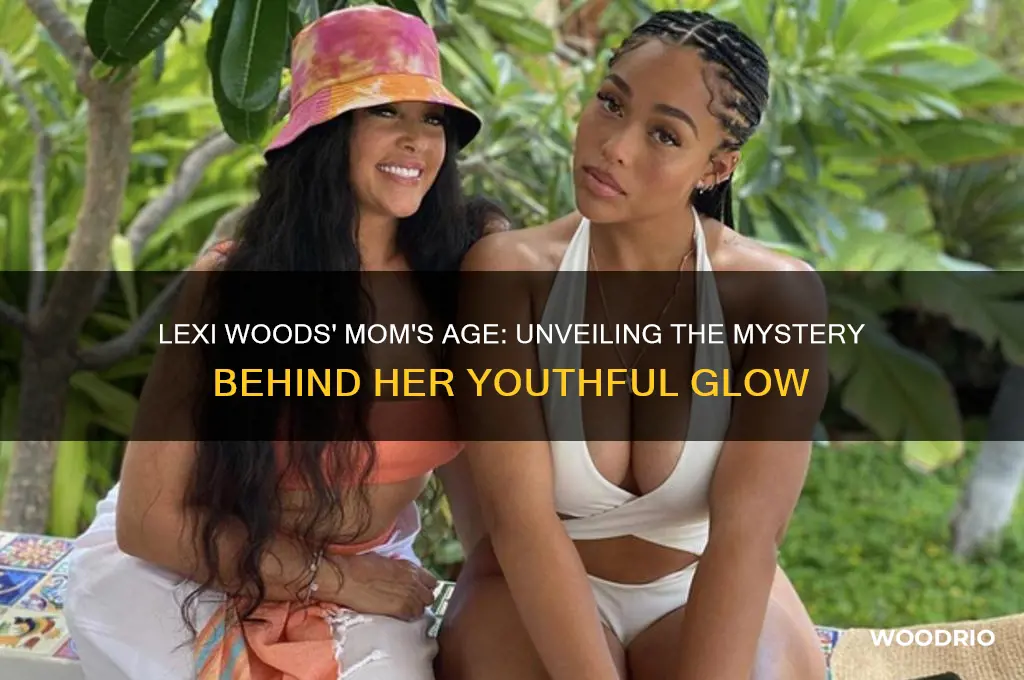 how old is lexi woods mom