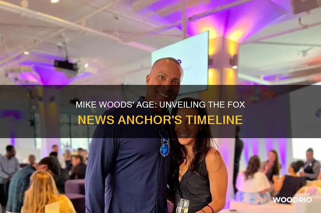 how old is mike woods fox