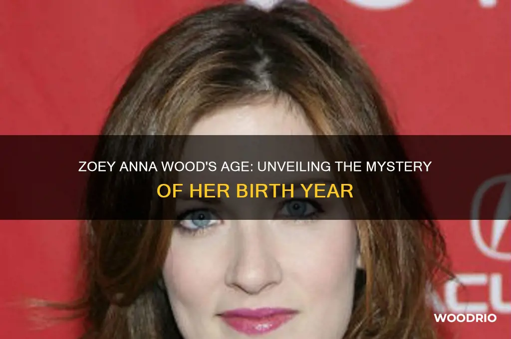 how old is zoey anna wood