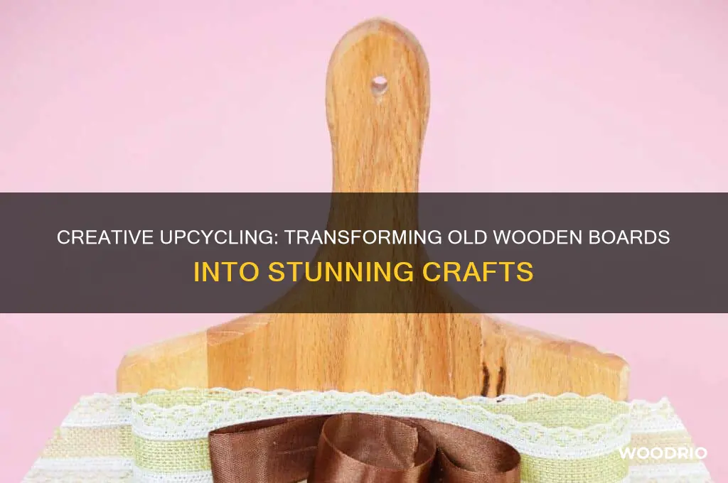 how to craft with old wooden board